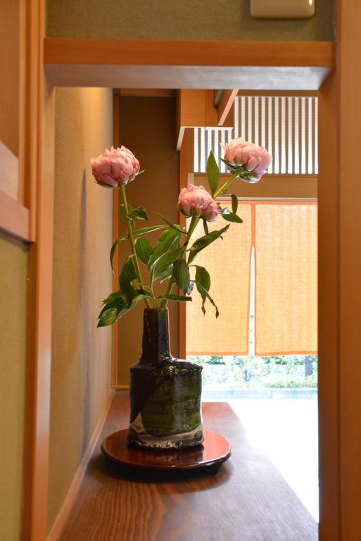 Miyagawacho Yoshii Ryokan Kyoto